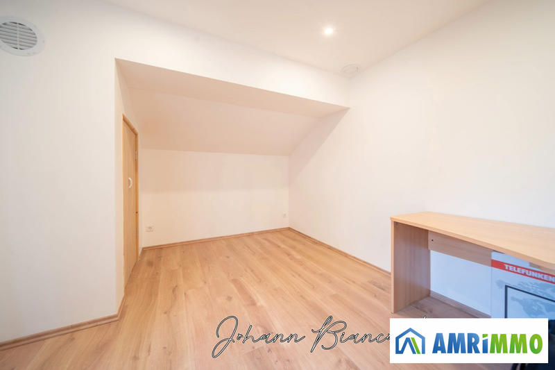 Maison - 144 m² - 5 pièces