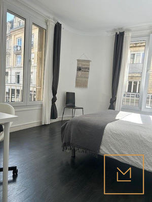 Appartement - 90 m² - 4 pièces