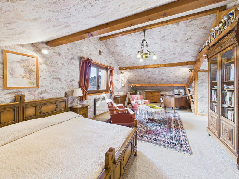 Châlet - 168 m² - 6 pièces