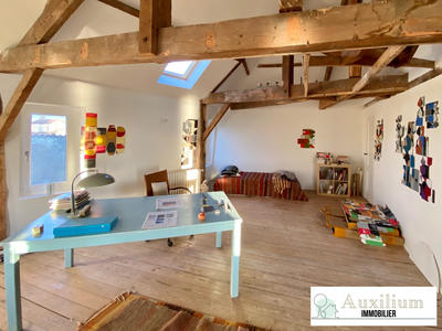 Maison ancienne - 218 m² - 6 pièces