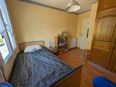 Maison - 150 m² - 8 pièces