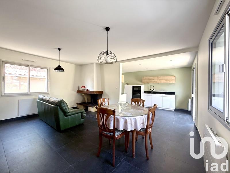 Maison - 189 m² - 8 pièces