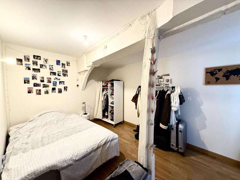 Appartement ancien - 69 m² - 3 pièces