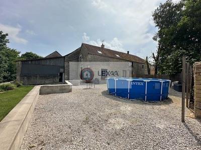 Maison de village - 182 m² - 9 pièces