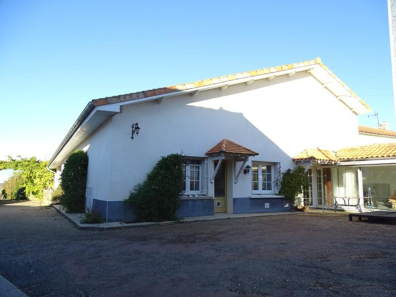 Maison de campagne - 252 m² - 7 pièces