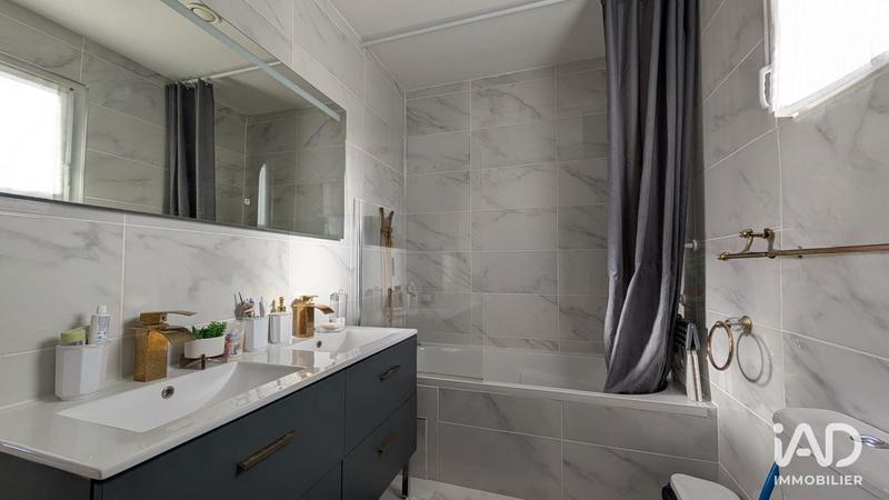 Maison - 122 m² - 5 pièces