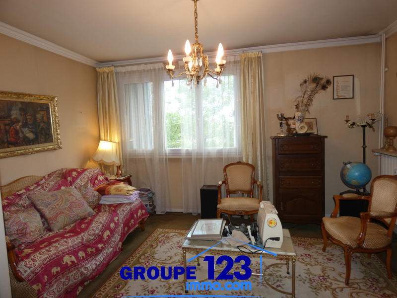 Appartement - 81 m² - 4 pièces