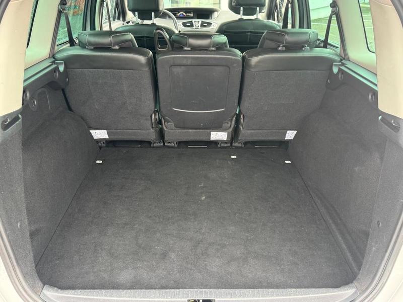 Renault Grand Scénic 1.6 Dci 130 Ch Initiale Paris 5 Places