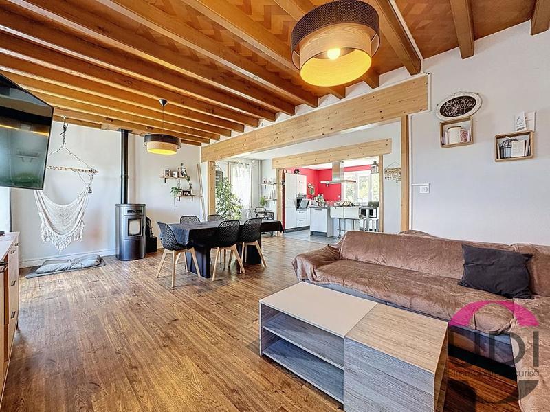 Maison - 200 m² - 5 pièces