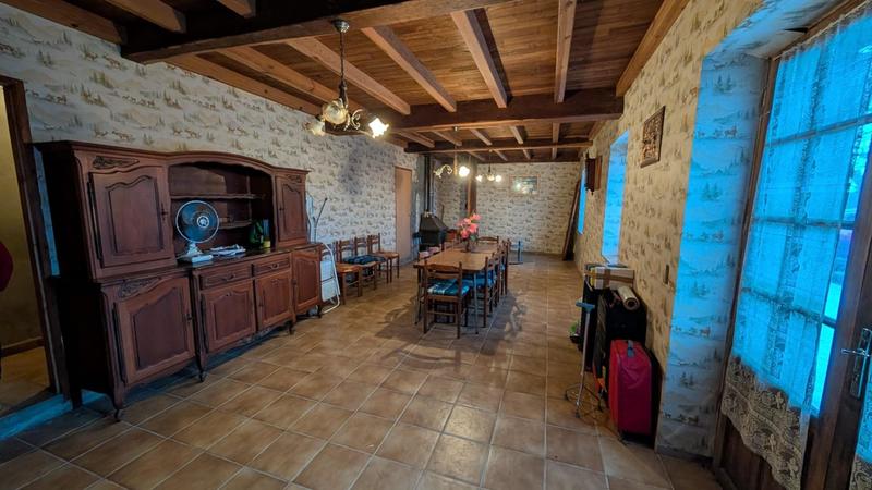 Maison - 158 m² - 6 pièces