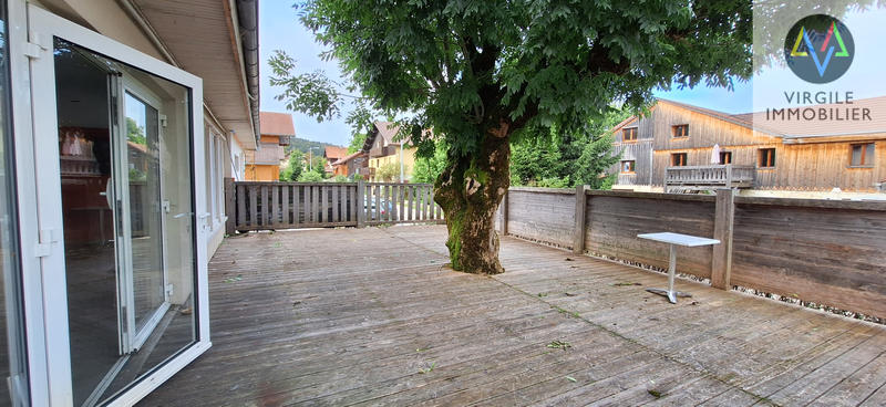 Appartement - 150 m² - 4 pièces