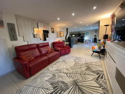 Maison ancienne - 185 m² - 6 pièces