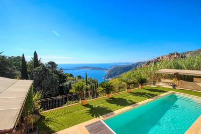 Maison - 450 m² - 8 pièces