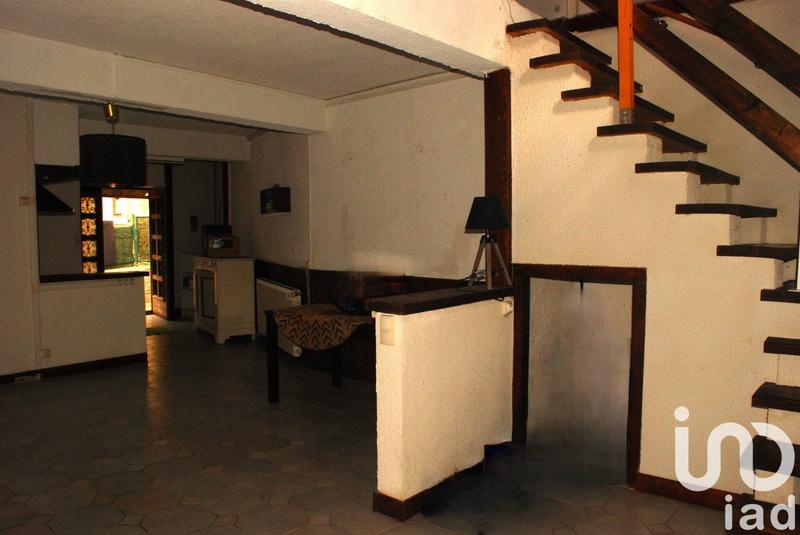 Maison - 280 m² - 11 pièces