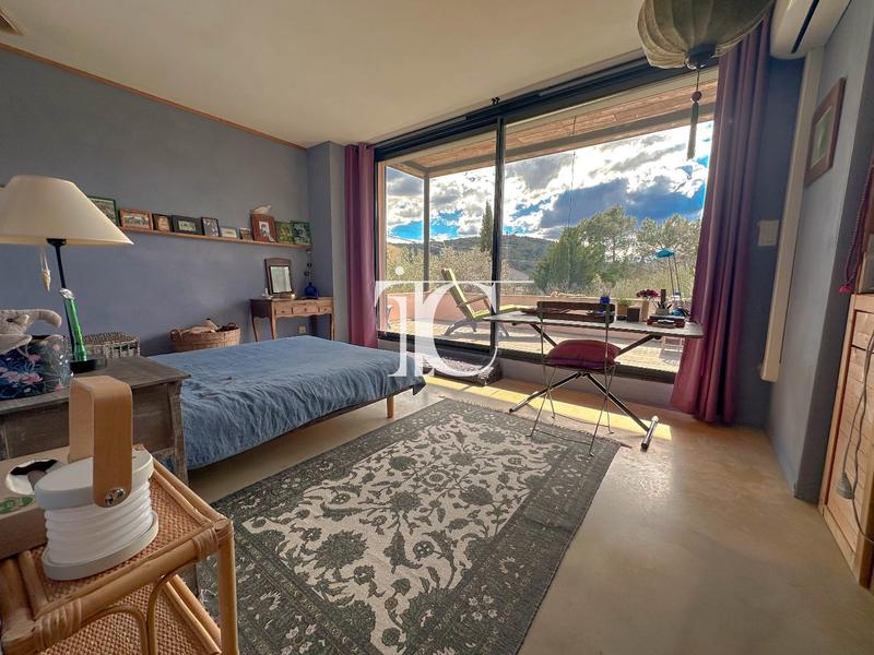 Maison - 107 m² - 4 pièces