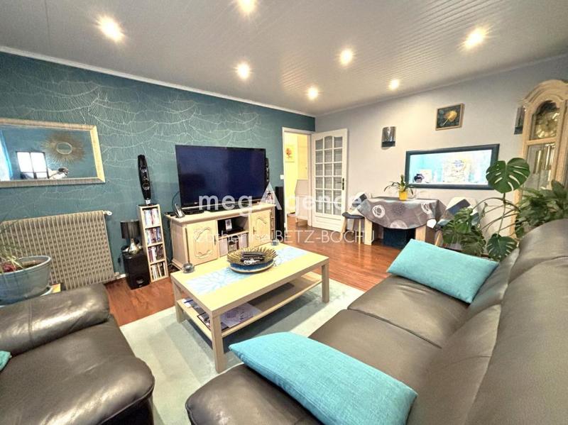 Appartement - 70 m² - 3 pièces