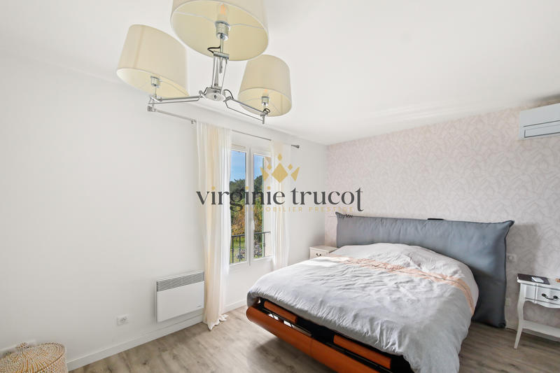 Maison - 153 m² - 5 pièces