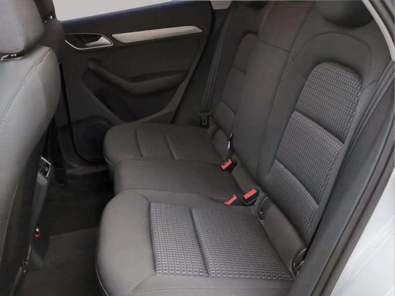 Audi Q3 2.0 Tfsi qu s tronic *Xenon*