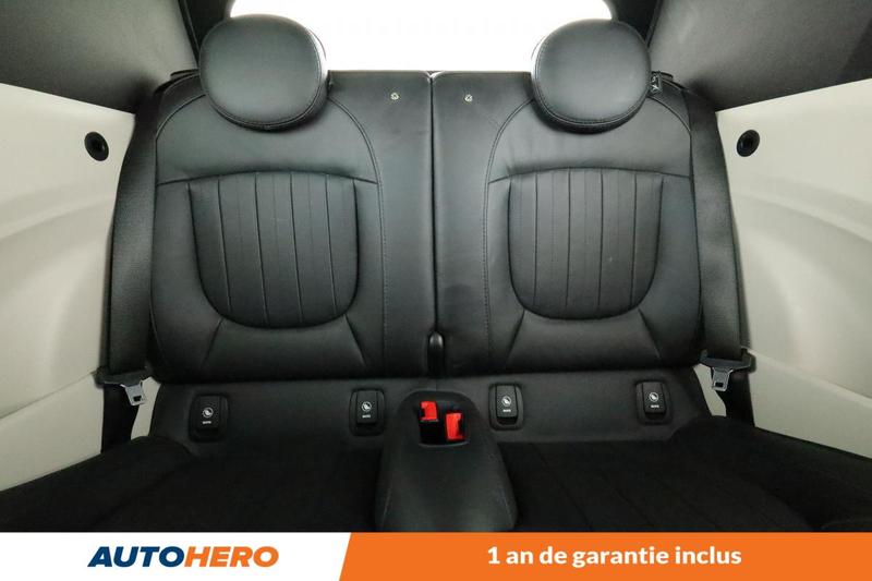 Mini Cabrio Mini Cabriolet 2.0 Cooper s Finition Red Hot Chili Bva 192 ch