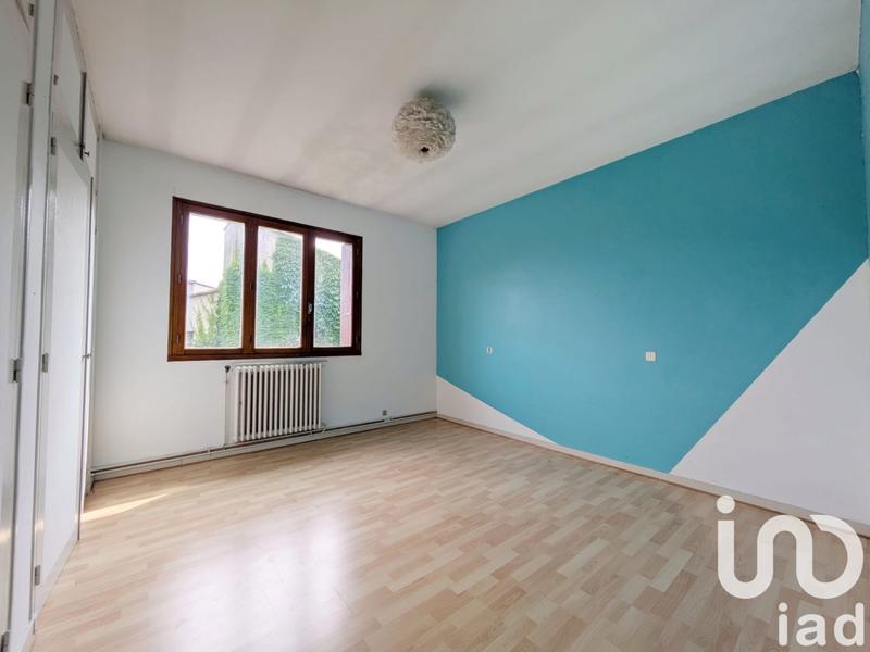 Maison - 212 m² - 8 pièces