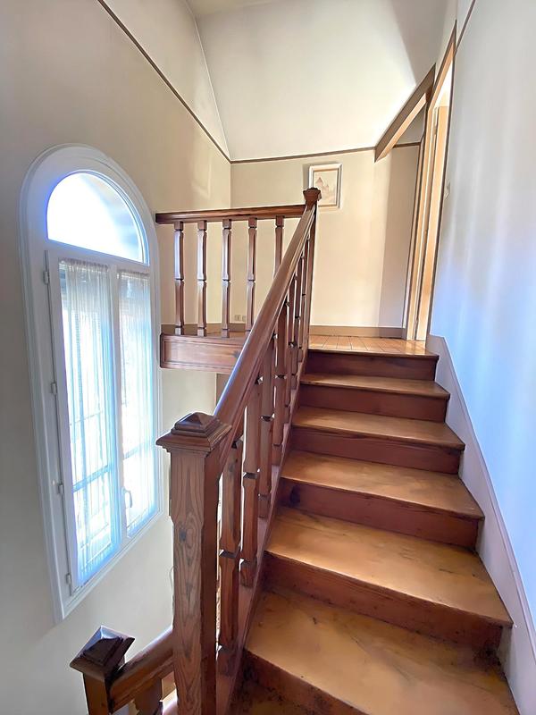 Maison - 105 m² - 6 pièces