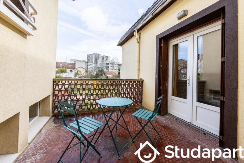 Chambre - 13 m² - 1 pièce