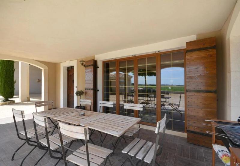 Propriété - 300 m² - 10 pièces