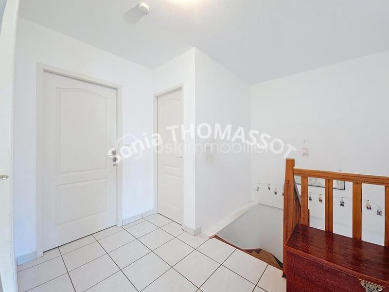 Maison - 108 m² - 5 pièces