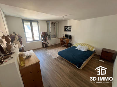 Duplex - 80 m² - 5 pièces