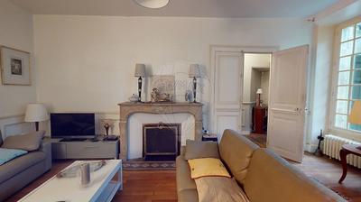 Propriété - 420 m² - 14 pièces