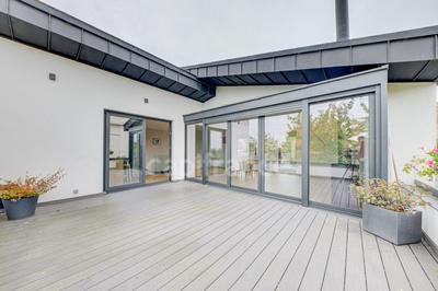 Maison - 149 m² - 5 pièces