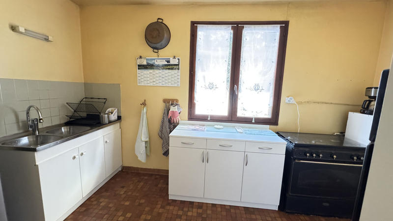 Maison - 90 m² - 5 pièces