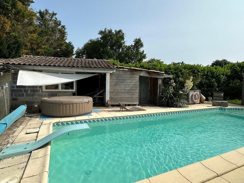 Maison - 136 m² - 5 pièces