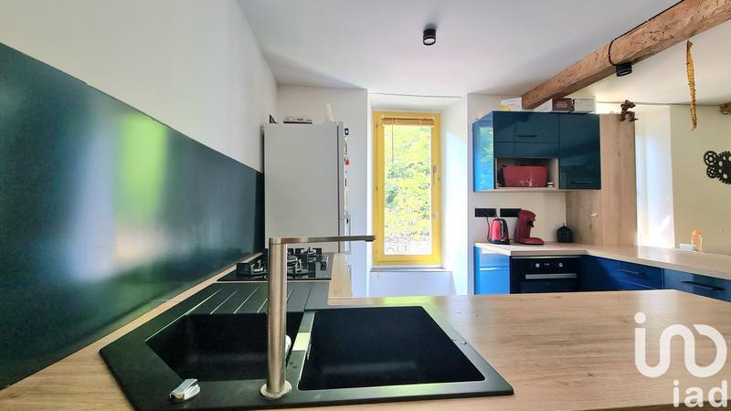 Maison - 630 m² - 10 pièces