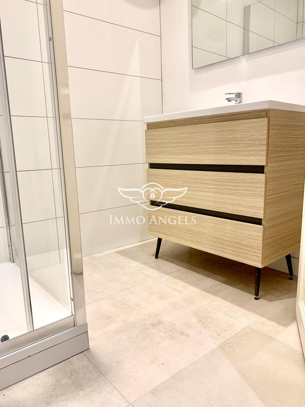 Appartement - 128 m² - 3 pièces