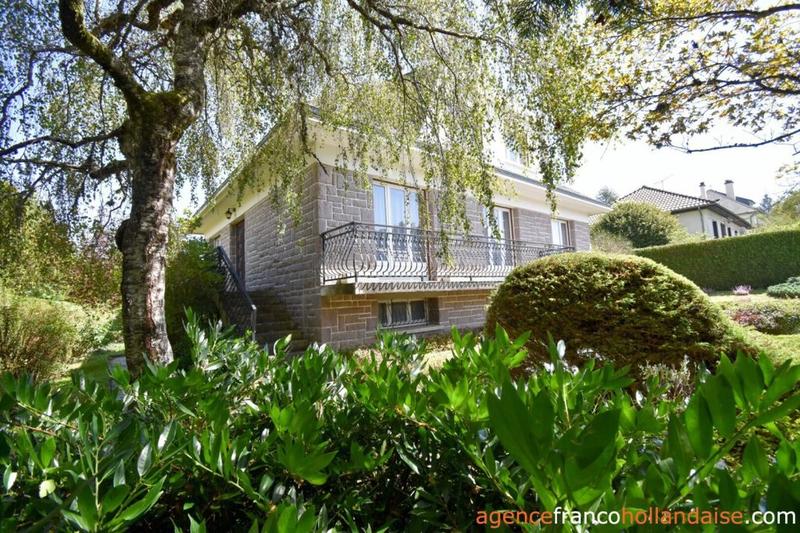 Maison - 122 m² - 6 pièces