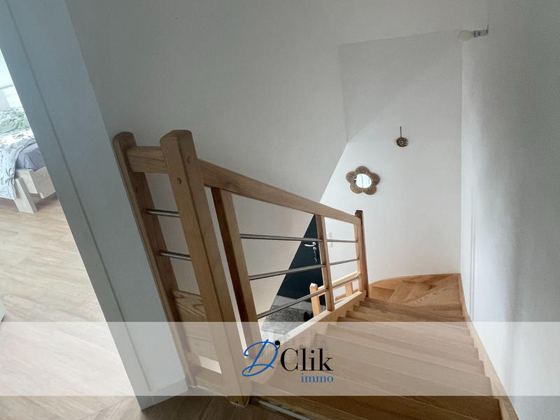 Maison - 96 m² - 4 pièces