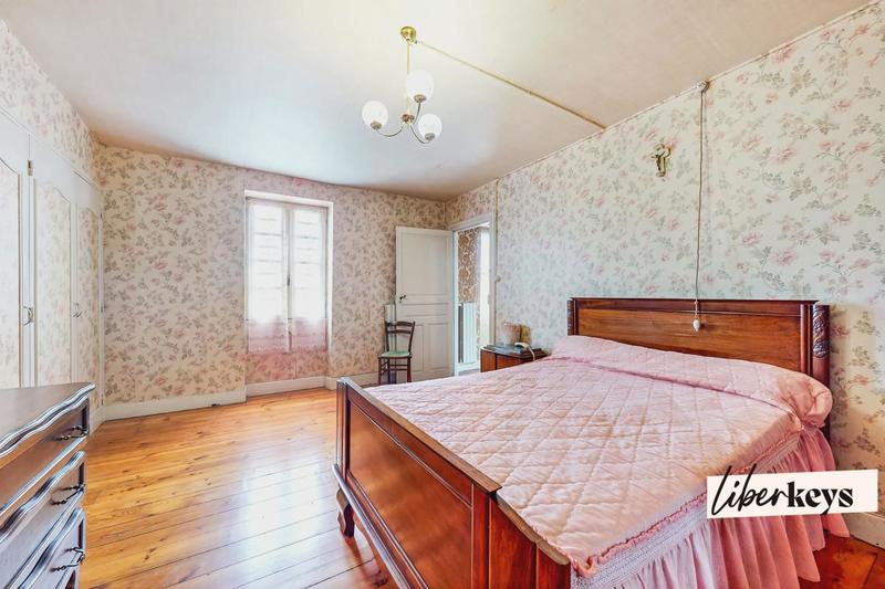 Maison - 160 m² - 6 pièces