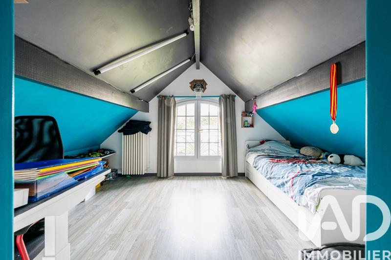 Maison - 145 m² - 7 pièces