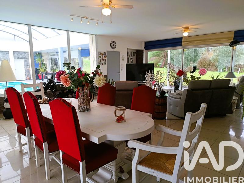 Maison de maîtres - 294 m² - 6 pièces