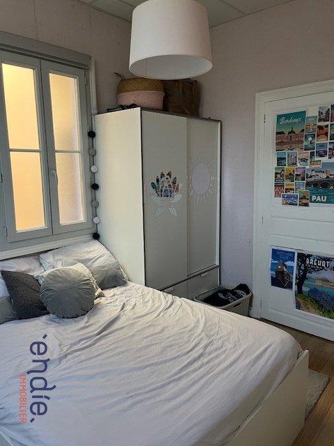 Appartement - 164 m² - 5 pièces