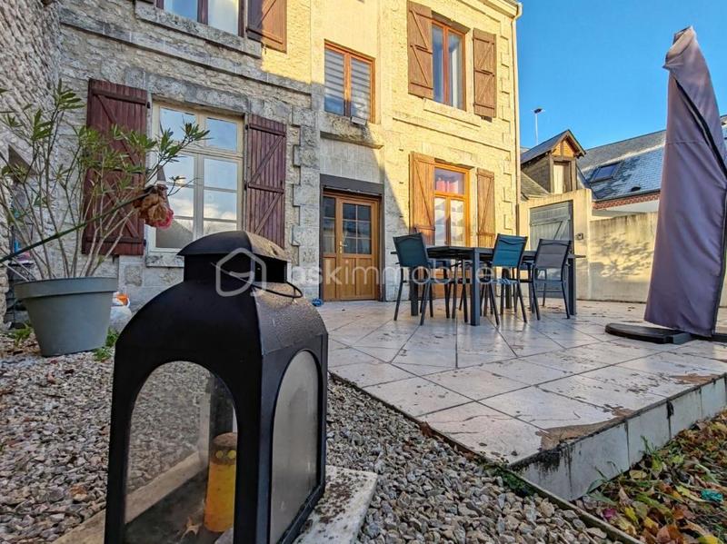 Maison de ville - 155 m² - 7 pièces