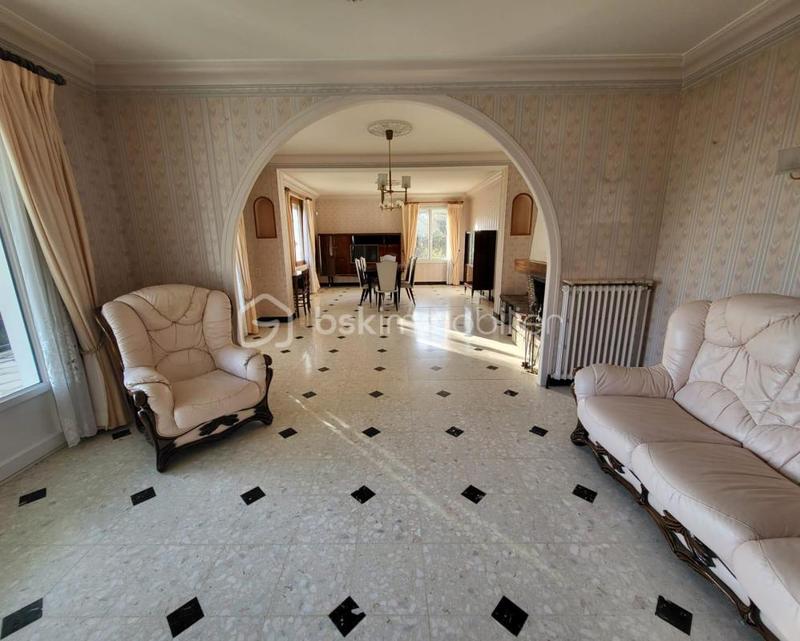 Maison - 111 m² - 4 pièces