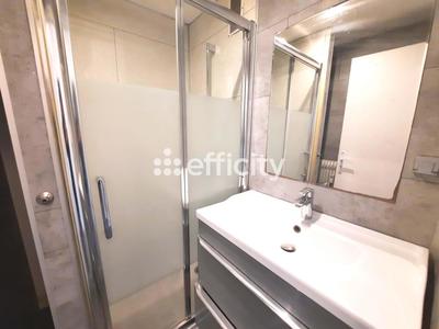 Appartement - 65 m² - 4 pièces