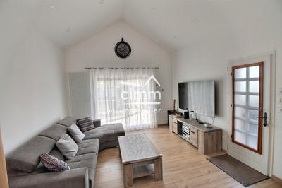 Villa - 140 m² - 4 pièces