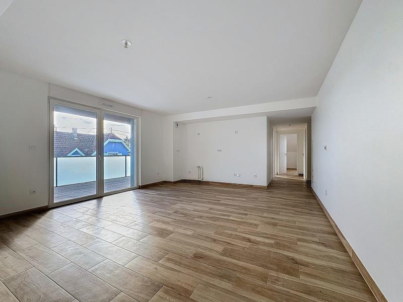 Appartement - 80 m² - 4 pièces