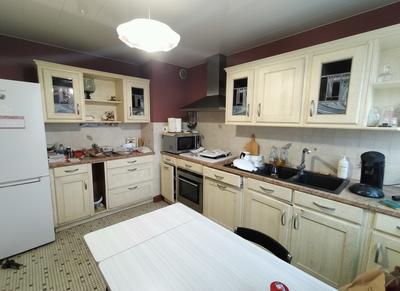 Maison - 87 m² - 5 pièces