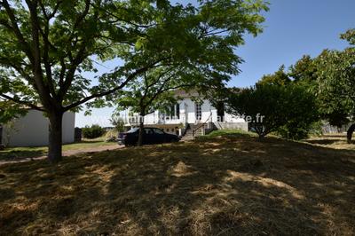 Maison - 153 m² - 5 pièces