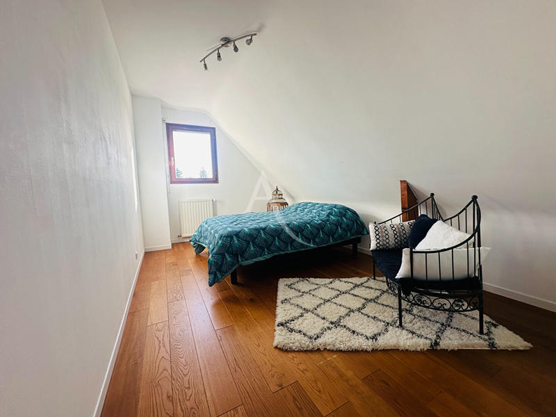 Maison - 124 m² - 6 pièces