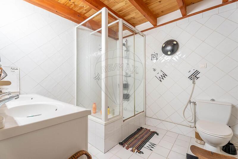 Maison - 300 m² - 10 pièces